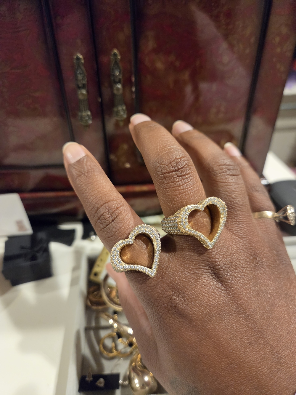 Sparkling Gold Heart Ring — Openwork Pavé Women's Ring